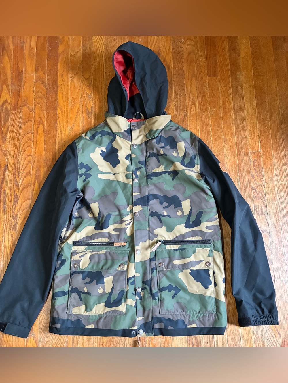 Men’s / Unisex Empyre Camo Lightweight Jacket with Black Sleeves